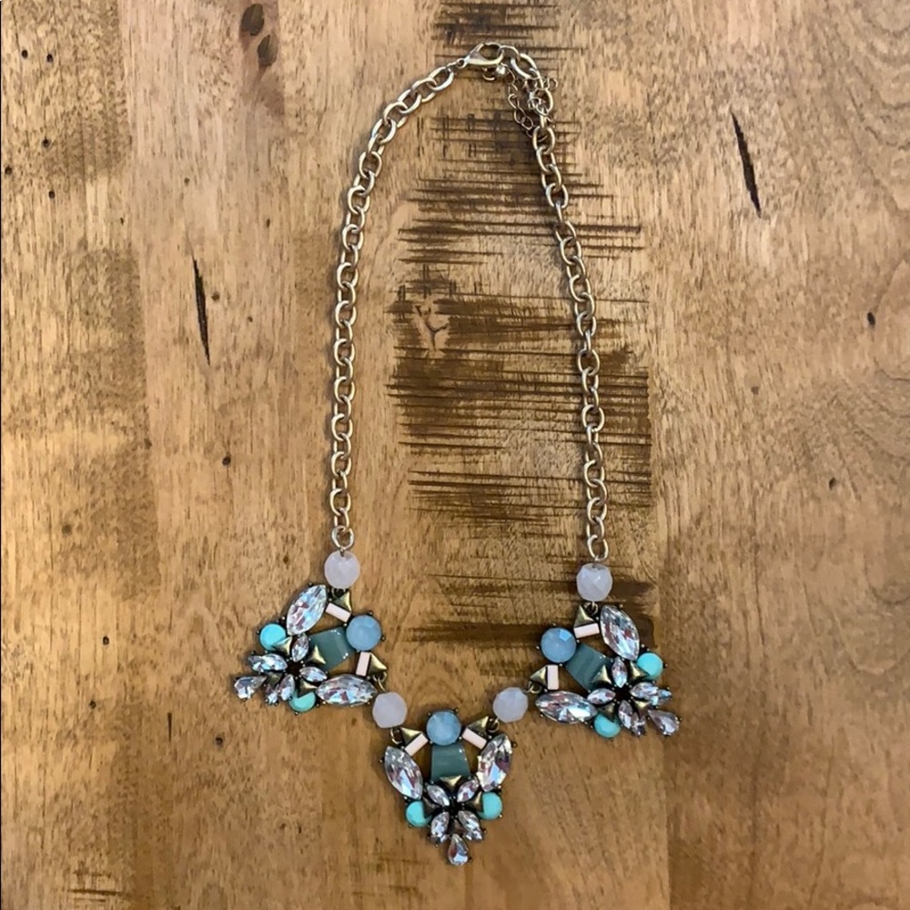 Statement necklace